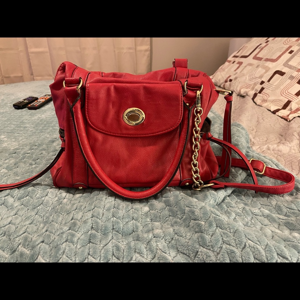 Red leather Steve Madden handbag